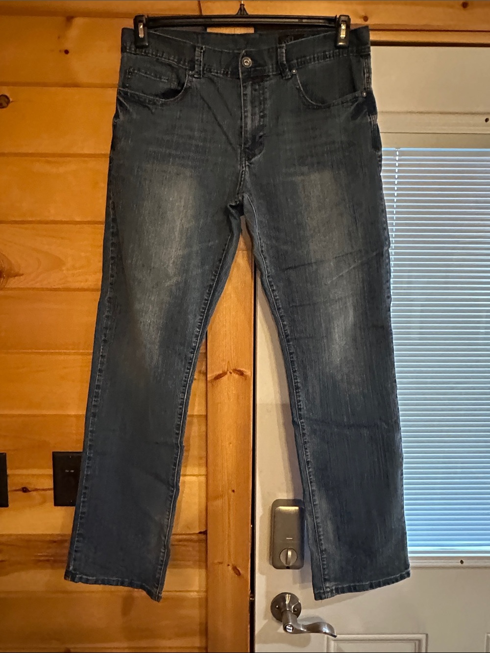 Men's Straight Jeans in Dark Blue Wash